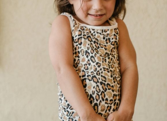 Beefed-up muscles leads to beefed up grades, test scores for kids and teens Strong girl lifting weights